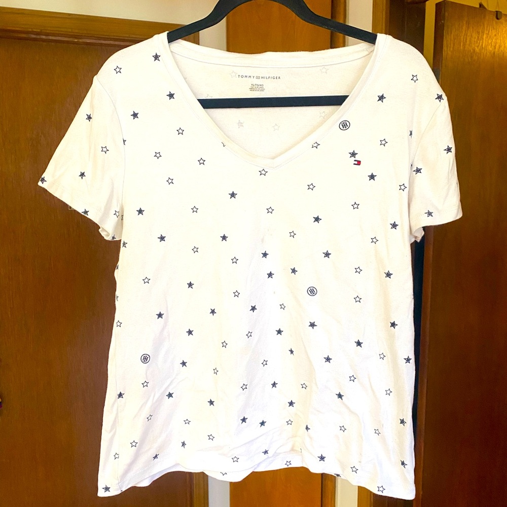 White Tommy Hilfiger tee